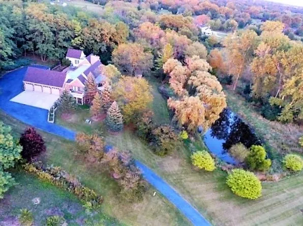 70 Otis Rd, Barrington Hills, IL 60010