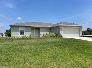 3207 NE 14th Ave, Cape Coral, FL 33909