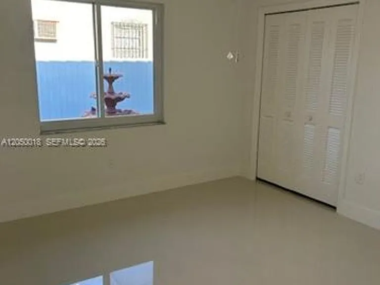 1745 SW 21st St #1745 — Photo 6