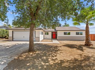 1527 E Olive Ave, Porterville, CA 93257