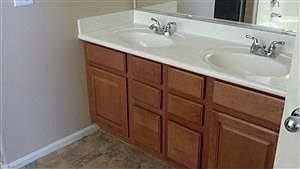 5th image of 8519 S 49th Ln