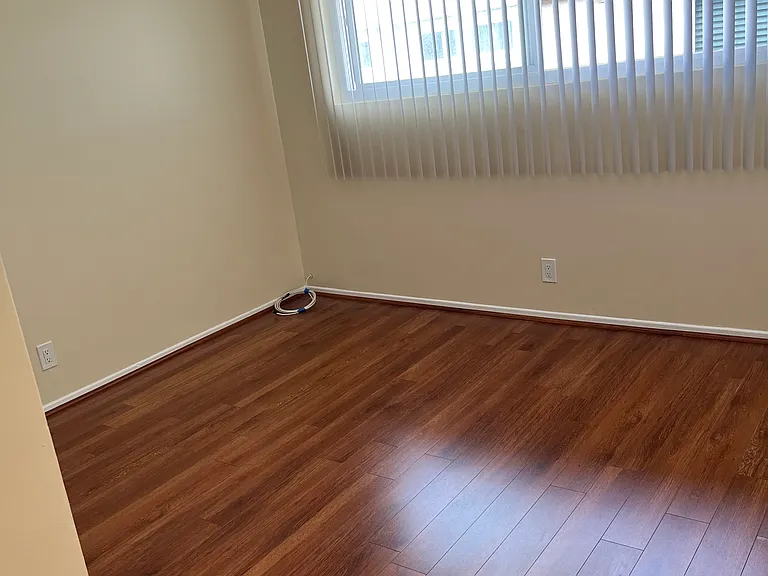 555 Hazel LLC — Photo 11