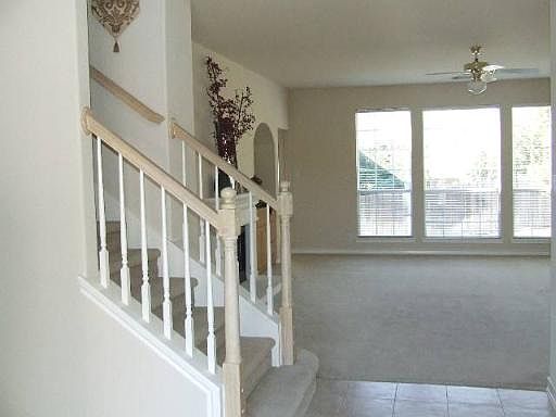 3rd image of 18303 N DIAMOND CIR