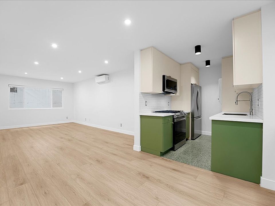 1st image of 6615 Franklin Ave APT 119