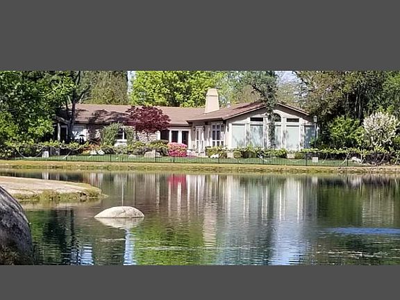 5th image of 8325 W Hidden Lakes Dr