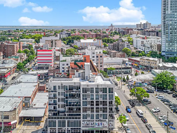 1702 Avenue Z image 39 of 40