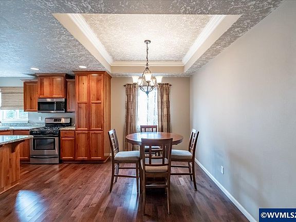 5th image of 3963 Jesslyn Ct SE