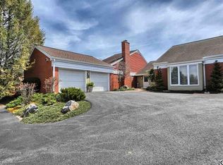 8 Springcreek Mnr, Hershey, PA 17033