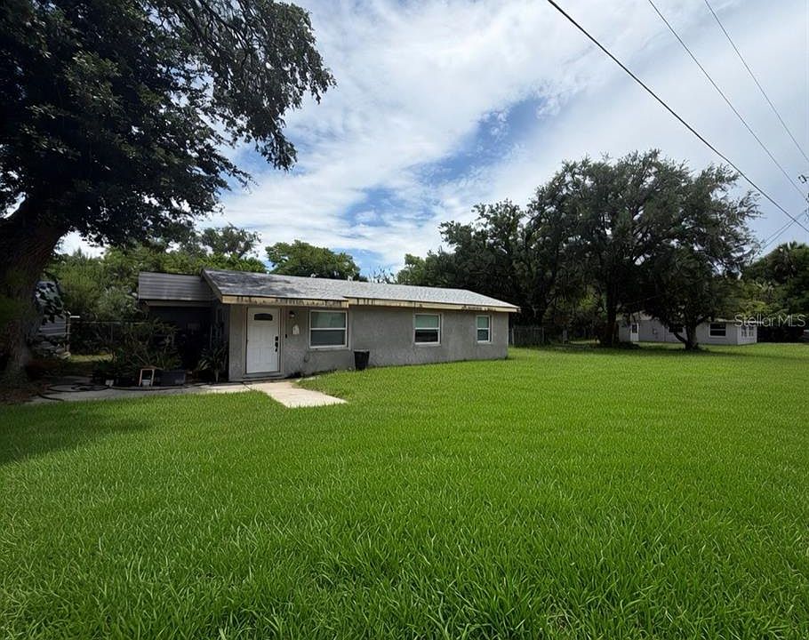 1st image of 3316 W 5th St
