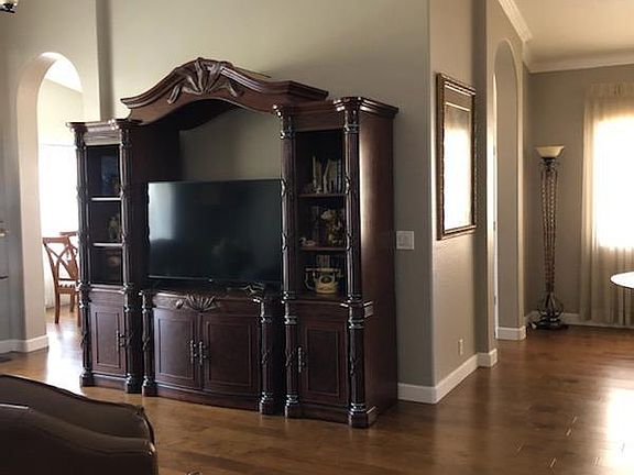 5th image of 10728 W Bermuda Dr