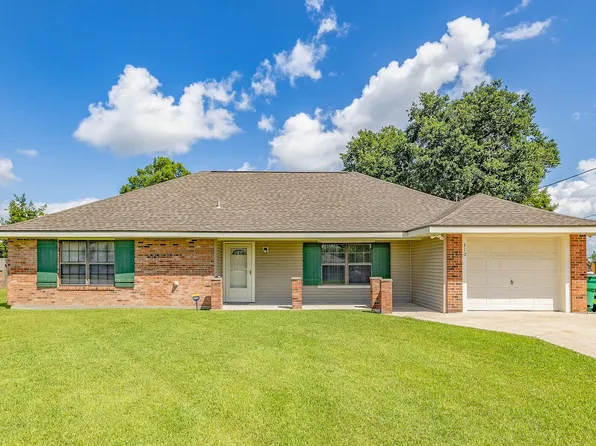 310 Thoroughbred Park Dr, Thibodaux, LA 70301