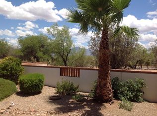 651 S Los Corales Cir, Green Valley, AZ 85614