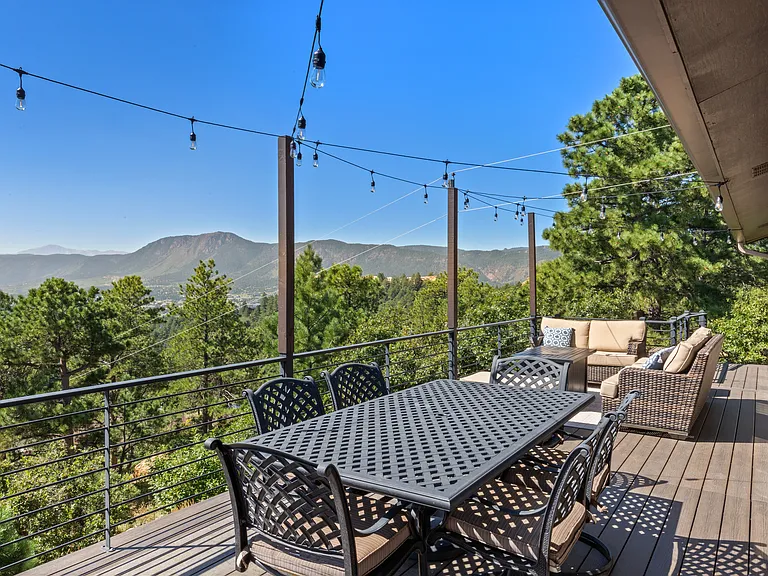 3175 Hamal Cir — Photo 29