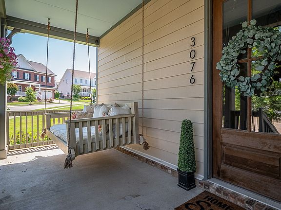 4th image of 3076 Millerton Way
