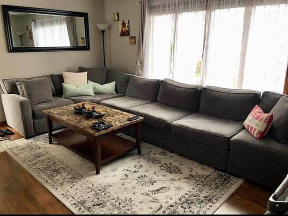 3rd image of 5805 Hylan Blvd Floor 2