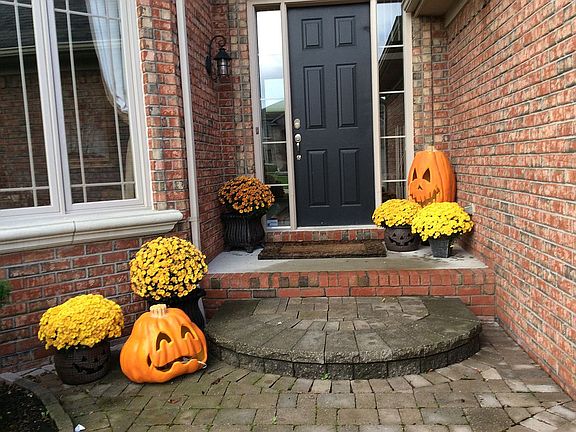 FRONT ENTRY