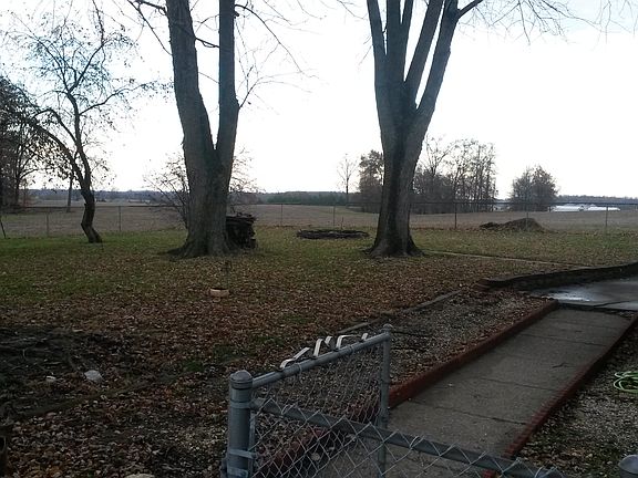 2nd image of 9320 E State Road 67