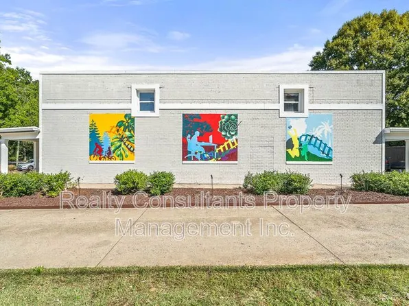 604 E Iredell Ave, Mooresville, NC