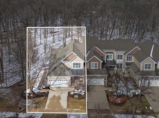 24910 Reeds Pointe Dr, Novi, MI 48374