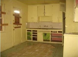 925 Chapel Dr, Bakersfield, CA 93304