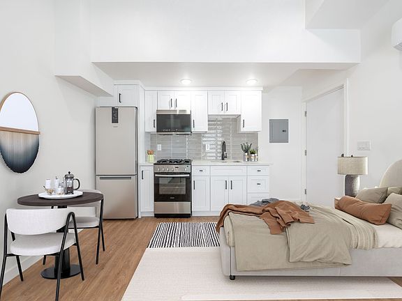 2nd image of 459 S Van Ness Ave #4411-1/2