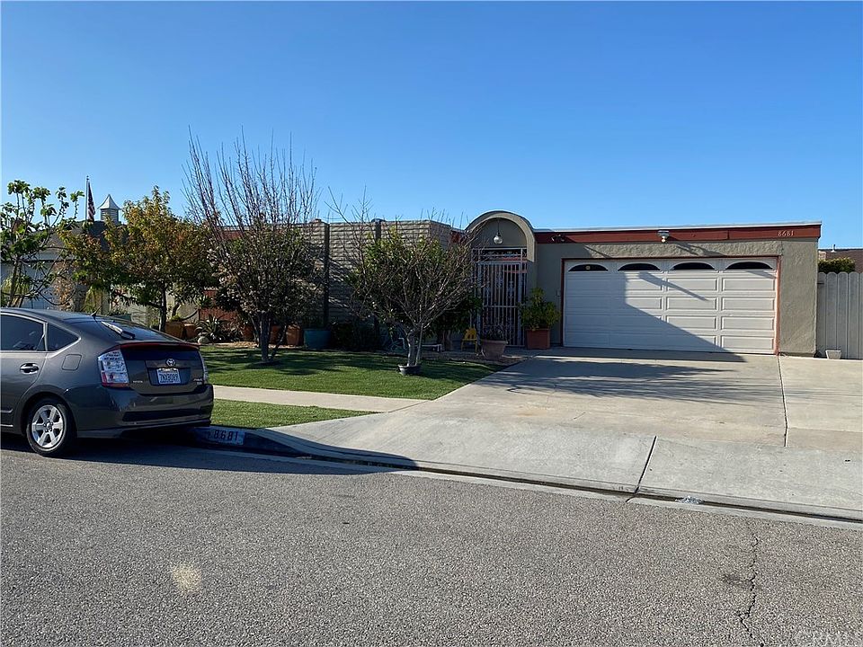 1st image of 8681 Palos Verdes Ave