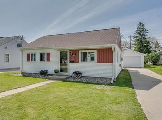 822 Edward St, Neenah, WI 54956