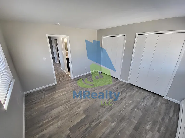 20411 E Twelve Mile Rd #9 — Photo 12