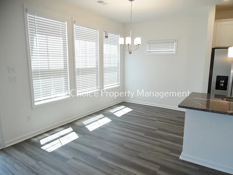 245 Brown Cir — Photo 7