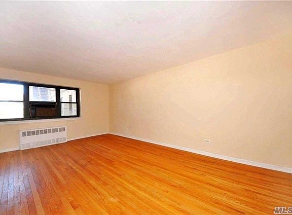 2nd image of 2930 137th St #2J