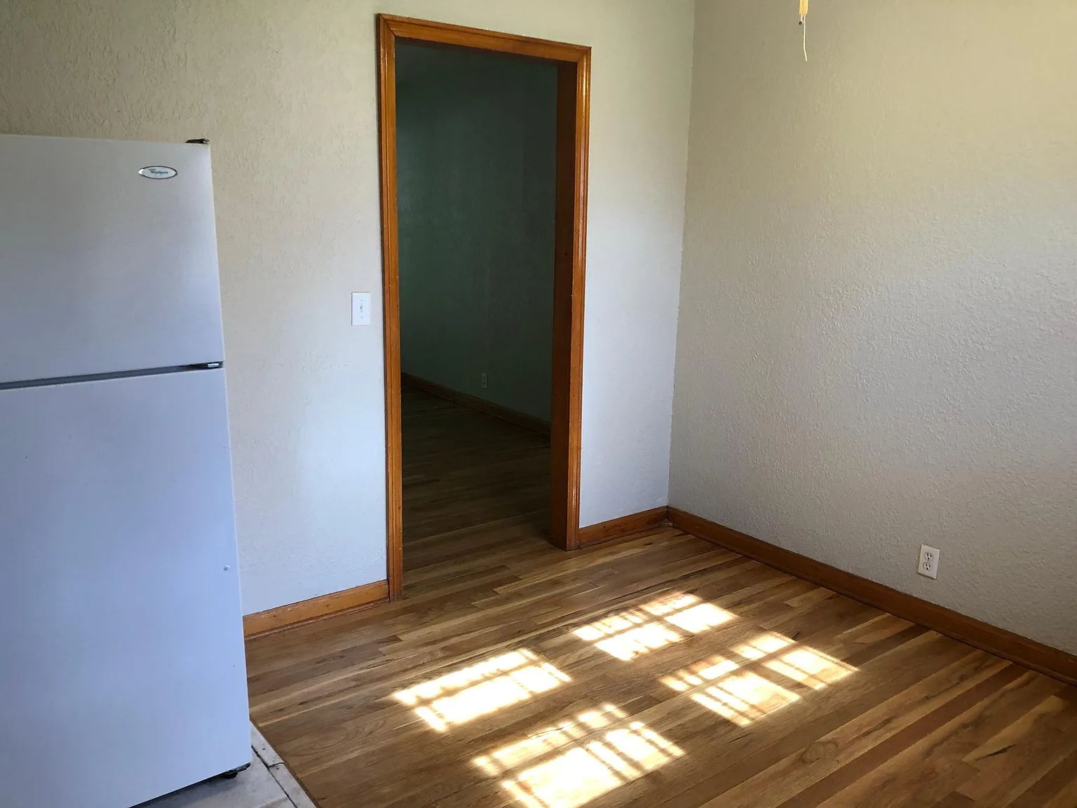 3 bed, 1150 sqft, $1,100 — Photo 3