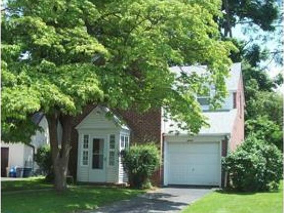 3rd image of 3712 Sommers Ave