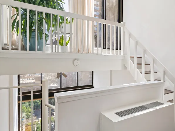 153 East 32nd Street image 17 of 27