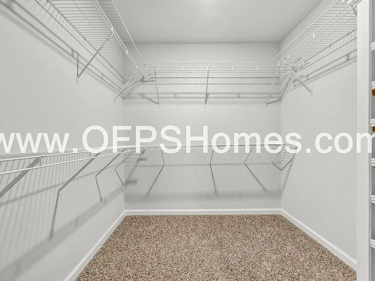 413 Scarborough St — Photo 17