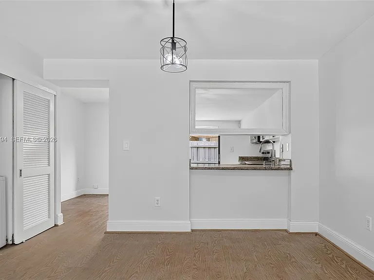 10206 SW 77th Ct — Photo 5