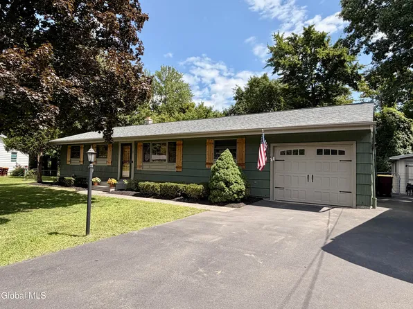 8 Birchwood Drive, Clifton Park, NY 12065