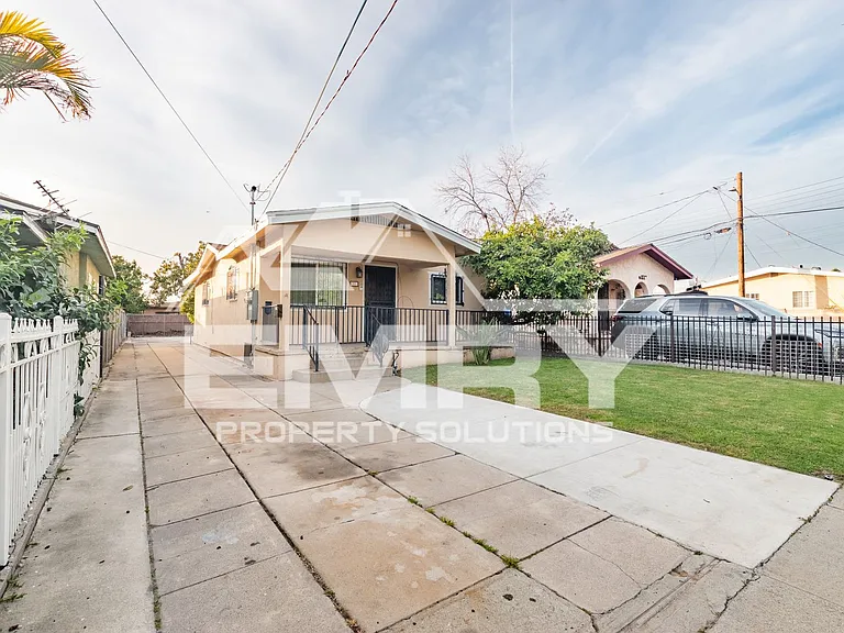 6221 Fishburn Ave — Photo 43