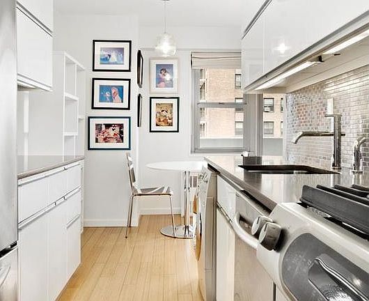 4th image of 100 W 93rd St APT 20G