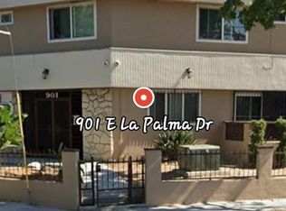 901 E La Palma Dr #12, Inglewood, CA 90301