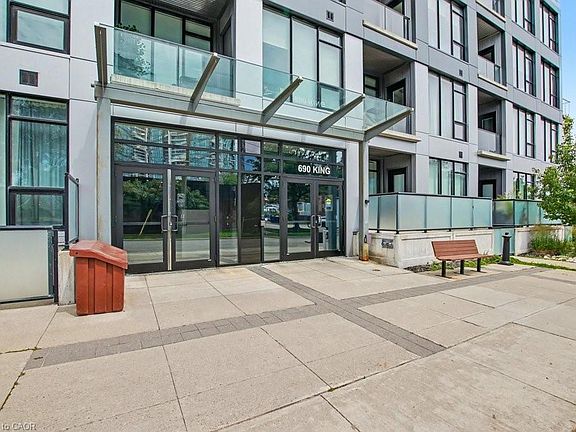 4th image of 690 King St W #101