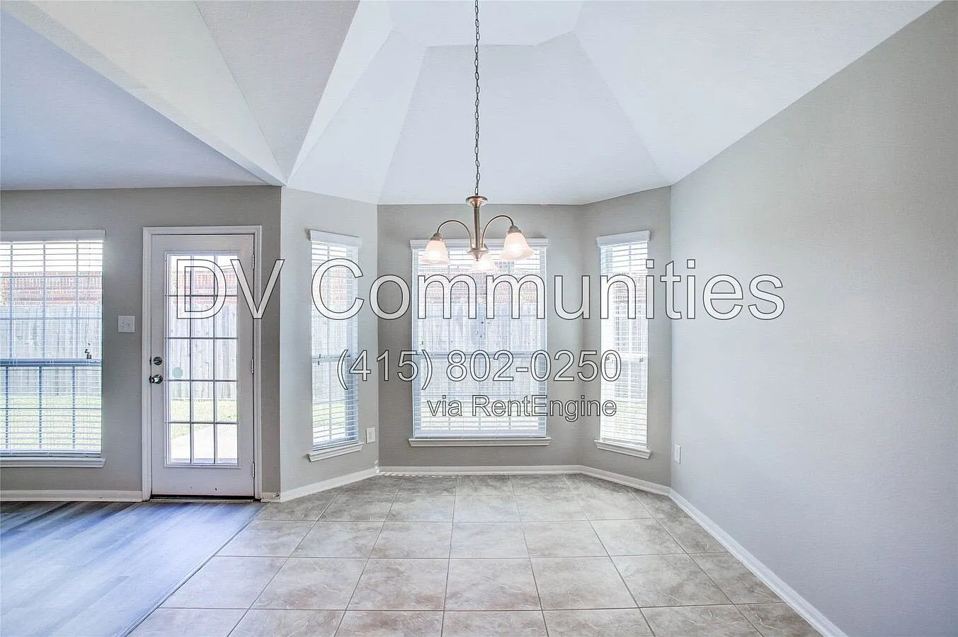 3 bed, 2.0 bath, 1610 sqft, $2,095 — Photo 3