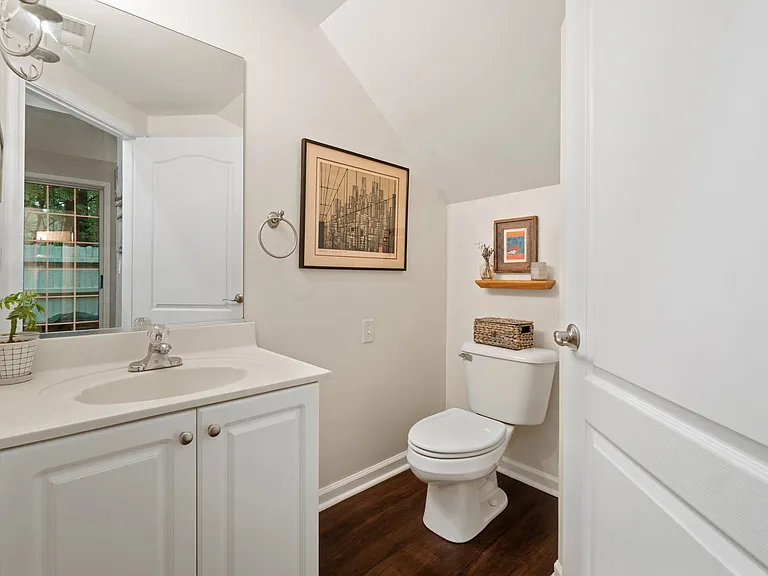 5276 Elston Ln — Photo 11