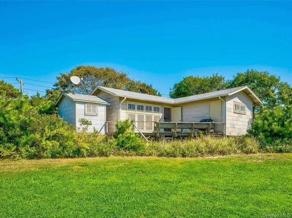 17 Superior Street, Ocean Bay Park, NY 11770