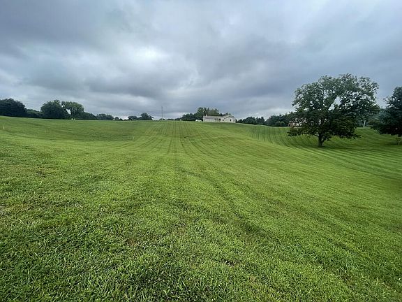 3rd image of 0 Oakland Dr