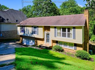 772 Evergreen Cir, Poca, WV 25159