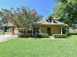 135 Bear Creek Rd, Tuscaloosa, AL 35405