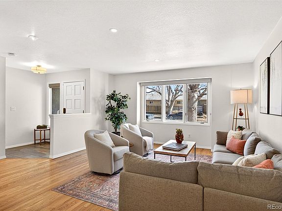 5th image of 2365 Perry Street