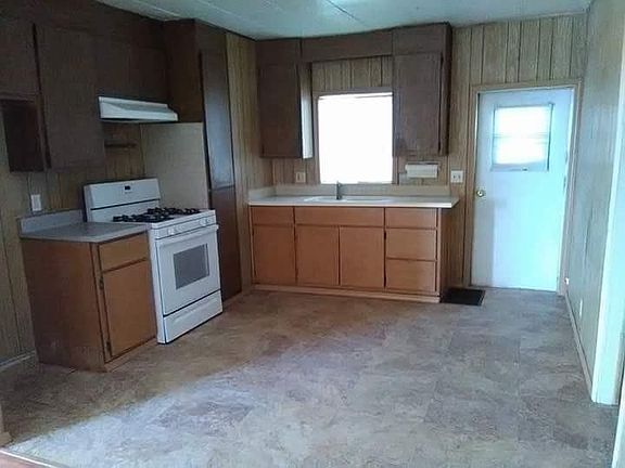 2nd image of 204 E Baseline Rd