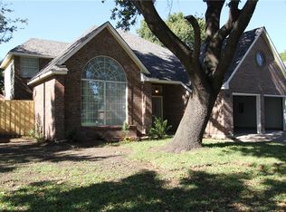 4429 Carolina St, Grand Prairie, TX 75052
