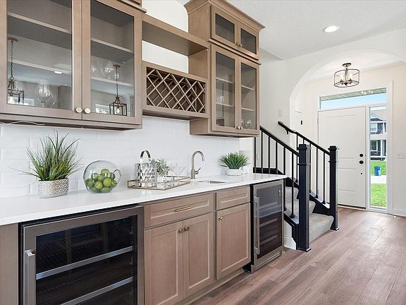 2nd image of 4012 Savanna Ct